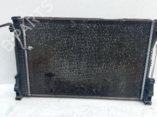 Used Water radiator Water radiator MERCEDES-BENZ E-CLASS T-Model (S212) E 350 CDI 4-matic (212.289) (231 hp) 26690957 26690957