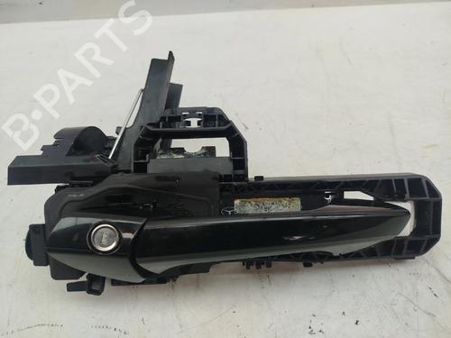 front-left-exterior-door-handle-mercedes-benz-gla-class-x156-2013-2014-2015-2016-2017-2018-2019-2020-2021-2022-29428132 main image