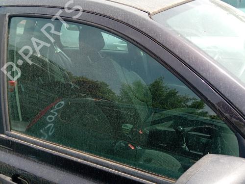 Dør rude højre foran Dør rude højre foran NISSAN MICRA III (K12) 1.2 16V (80 hp) 34159953 34159953