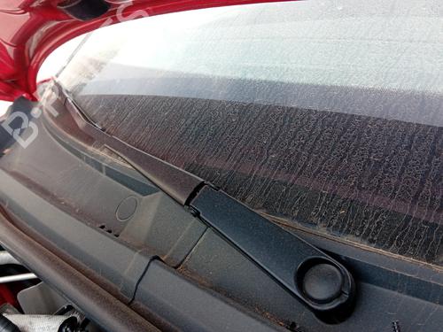 front-windshield-wiper-arm-audi-a1-allstreet-gbh-2022-34224142 main image