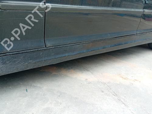 Venstre sidekjole Venstre sidekjole BMW 3 (E46) 320 d (136 hp) 34373000 34373000
