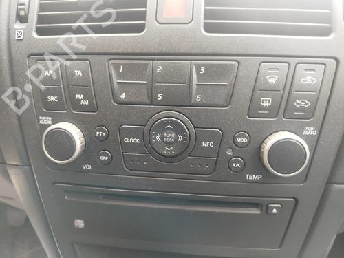 switch-nissan-almera-ii-hatchback-n16-2000-34378996 main image