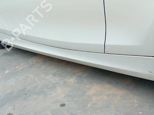 Seitenschweller rechts für Seitenschweller rechts BMW 1 (E81) 116 d (116 hp) 34400764 34400764