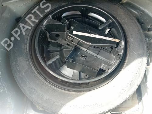 Used Jack Kit Jack Kit MERCEDES-BENZ C-CLASS T-Model (S204) C 180 CDI (204.200) (120 hp) 34524236 34524236