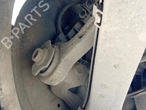 Used Right rear steering knuckle Right rear steering knuckle MERCEDES-BENZ C-CLASS T-Model (S204) C 180 CDI (204.200) (120 hp) 34554993 34554993