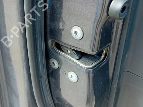 Used Front left lock Front left lock TOYOTA YARIS (_P9_) 1.4 D-4D (NLP90_, NLP90R) (90 hp) 34568913 34568913