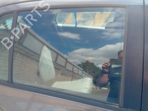 Dør rude højre bagtil Dør rude højre bagtil TOYOTA YARIS (_P9_) 1.4 D-4D (NLP90_, NLP90R) (90 hp) 34568940 34568940