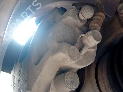 Used Right front brake caliper Right front brake caliper TOYOTA YARIS (_P9_) 1.4 D-4D (NLP90_, NLP90R) (90 hp) 34571295 34571295