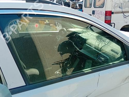 front-right-door-window-vw-t-roc-a11-d11-2017-34737724 main image