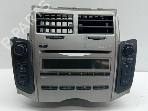 Used Radio Radio TOYOTA YARIS (_P9_) 1.4 D-4D (NLP90_, NLP90R) (90 hp) 34571281 34571281