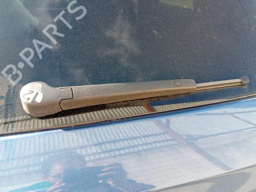 rear-windshield-wiper-arm-vw-golf-viii-cd1-da1-2019-35771318 main image