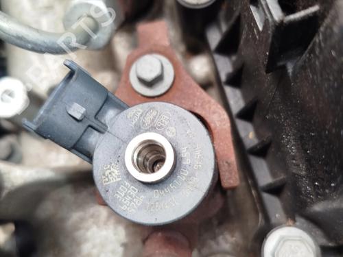 Used Injector Injector JAGUAR E-PACE (X540) 2.0 D150 (150 hp) 35814156 35814156