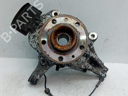 Used Left front steering knuckle Left front steering knuckle RENAULT LAGUNA III (BT0/1) 2.0 dCi (BT01, BT08, BT09, BT0E, BT0K, BT12, BT1C, BT1D,... (150 hp) 32734570 32734570