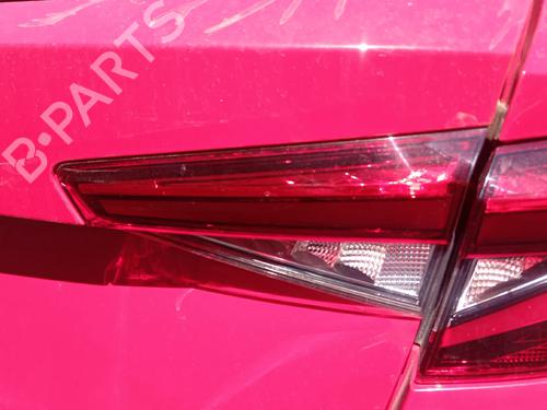 Used Right tailgate light Right tailgate light SKODA FABIA IV (PJ3) 1.0 TSI (95 hp) 36021615 36021615