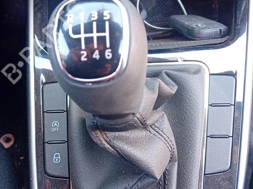 Used Shift knob Shift knob SKODA FABIA IV (PJ3) 1.0 TSI (95 hp) 36021677 36021677