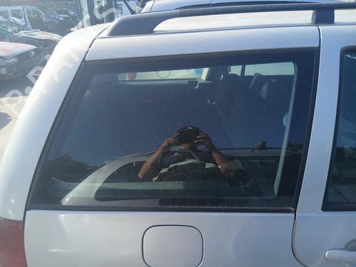 Vidro painel traseiro direito Vidro painel traseiro direito VW GOLF IV Variant (1J5) 1.9 TDI (115 hp) 36072360 36072360