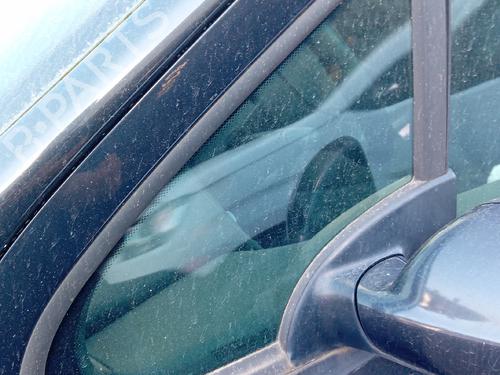 front-left-quarter-glass-peugeot-307-3ac-2000-2001-2002-2003-2004-2005-2006-2007-2008-2009-2010-2011-2012-36112706 main image