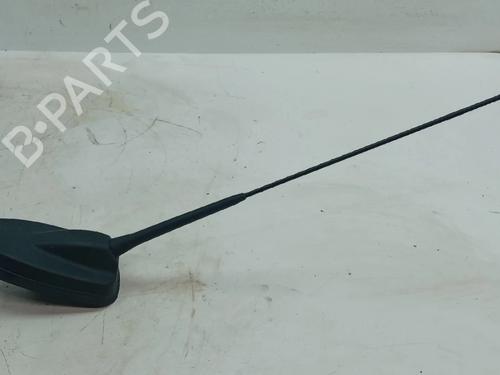 antennabase-mercedes-benz-sprinter-35-t-van-b907-b910-2018-36137951 main image