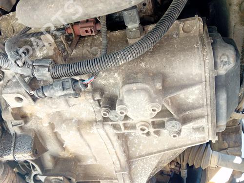 Versnellingsbak Versnellingsbak SKODA FABIA II (542) 1.2 (70 hp) 36237210 36237210