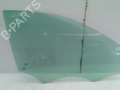 Used Front right door window Front right door window 33957552 33957552