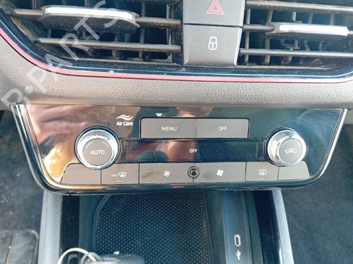 switch-skoda-kamiq-nw4-2019-36305133 main image