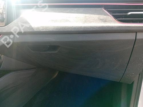 Handskerum Handskerum SKODA KAMIQ (NW4) 1.5 TSI (150 hp) 36305144 36305144