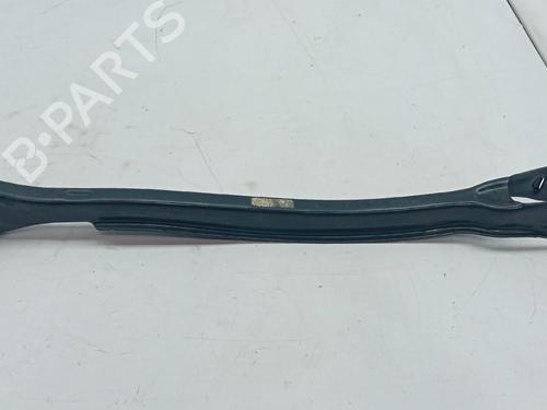 Venstre bagtil bærearm Venstre bagtil bærearm MERCEDES-BENZ C-CLASS T-MODEL (S206) C 300 de (206.208) (313 hp) 36356297 36356297