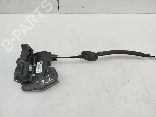 rear-left-lock-renault-megane-iv-hatchback-b9amn_-2015-31281907 main image