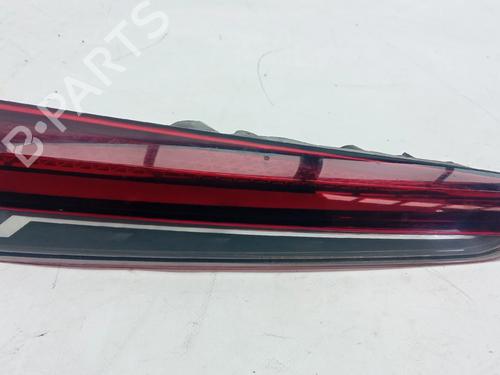 Used Left tailgate light Left tailgate light RENAULT CAPTUR II (HF_) 1.0 TCe 90 ECO-G (HFM6) (91 hp) 29333540 29333540