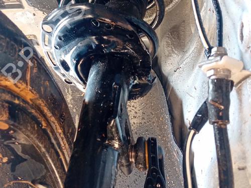 Used Left front shock absorber Left front shock absorber 36359911 36359911