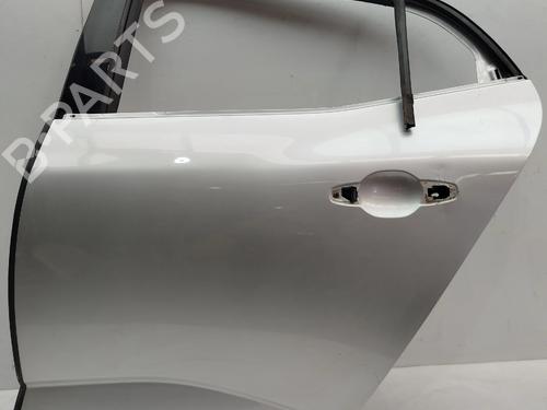 left-rear-door-renault-megane-iv-hatchback-b9amn_-2015-31281910 main image