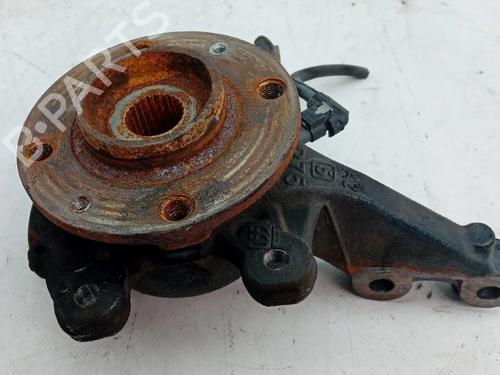 Used Right front steering knuckle Right front steering knuckle CITROËN C4 III (BA_, BB_, BC_) 1.5 BlueHDi 130 (BBYHZB) (131 hp) 33957590 33957590