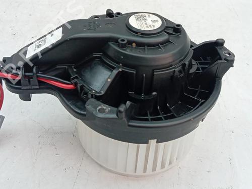 Heater blower motor FORD KUGA III (DFK) 2.5 Duratec Plug-in-Hybrid | BP36408037M62 - Image 3