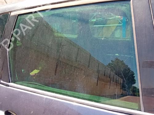 Dør rude højre bagtil Dør rude højre bagtil RENAULT GRAND SCÉNIC III (JZ0/1_) 1.5 dCi (JZ09, JZ0D, JZ10, JZ14, JZ1G, JZ29, JZ2C) (110 hp) 36419527 36419527