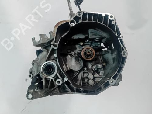 Used Gearbox Gearbox FIAT DOBLO Cargo (263_) 1.3 D Multijet (263WXU1A, 263ZXU1A, 263WYB1A, 263ZYB1A) (95 hp) 33016955 33016955