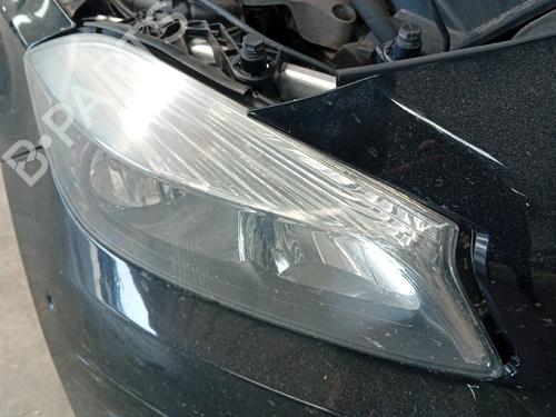 Used Right headlight Right headlight MERCEDES-BENZ A-CLASS (W176) A 180 CDI (176.000) (109 hp) 36535336 36535336