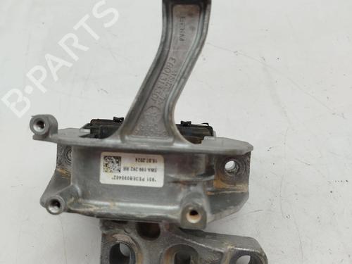 Used Engine mount Engine mount 35788436 35788436