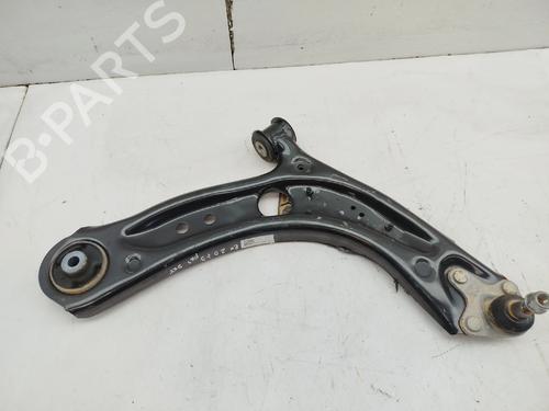 Used Right front suspension arm Right front suspension arm 35788467 35788467