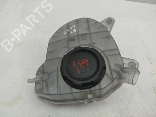 expansion-tank-vw-golf-viii-cd1-da1-2019-35788428 main image