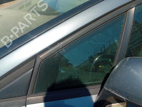 front-left-quarter-glass-citroen-c4-i-lc_-2004-2005-2006-2007-2008-2009-2010-2011-2012-2013-2014-36567631 main image