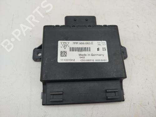 Used Start/Stop ECU Start/Stop ECU PORSCHE CAYENNE (92A) 3.0 Diesel (245 hp) 36667131 36667131