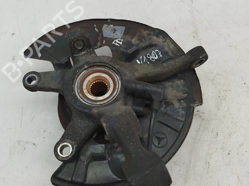 Used Right front steering knuckle Right front steering knuckle MERCEDES-BENZ A-CLASS (W168) A 170 CDI (168.008) (90 hp) 36676321 36676321