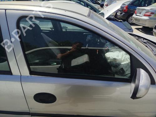 front-right-door-window-opel-corsa-c-x01-2000-2001-2002-2003-2004-2005-2006-2007-2008-2009-36701712 main image