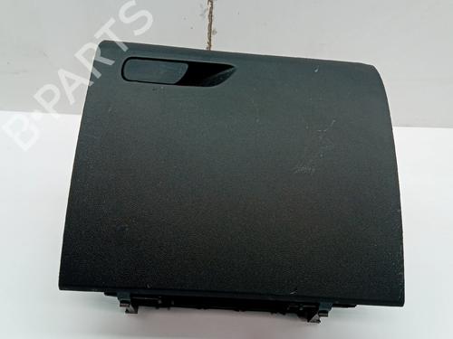 Used Glove box Glove box 30441764 30441764
