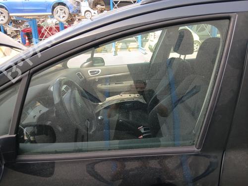 front-left-door-window-peugeot-307-break-3e-2002-2003-2004-2005-2006-2007-2008-2009-36767913 main image