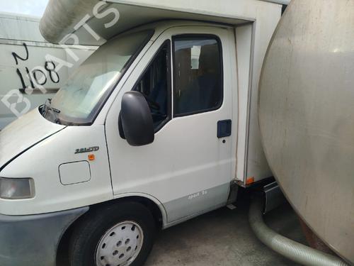 Used Left front door Left front door 36778537 36778537