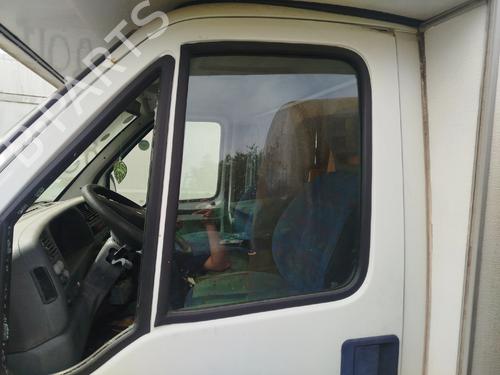 Used Front left door window Front left door window 36778542 36778542