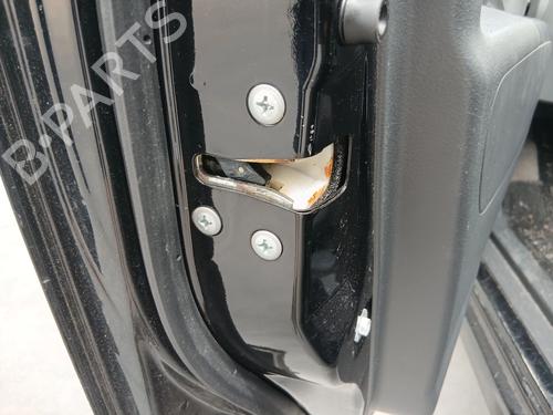 Used Front left lock Front left lock 36779636 36779636