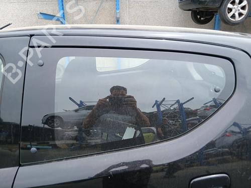 Used Rear left door window Rear left door window 36779644 36779644