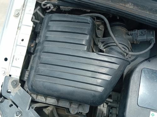Used Air filter box Air filter box 36779650 36779650